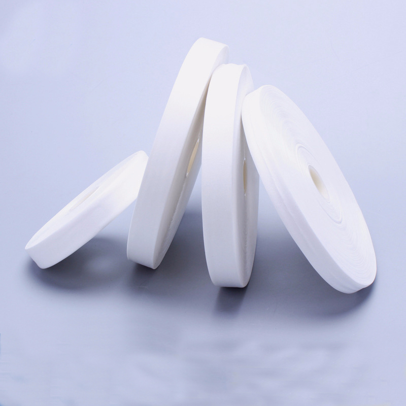 全自動無塵布分條復(fù)卷機(jī)HD-1101