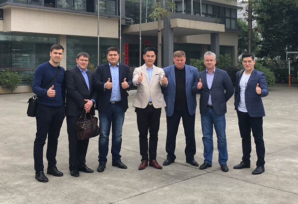 好服務(wù)就是利瀚的靈魂! 好服務(wù)就是利瀚的靈魂!