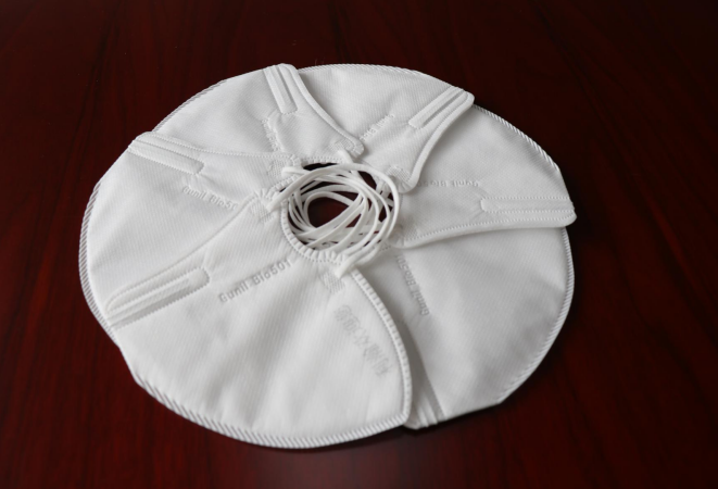 高速KN95折疊口罩機HD-11502 高速KN95折疊口罩機HD-11502