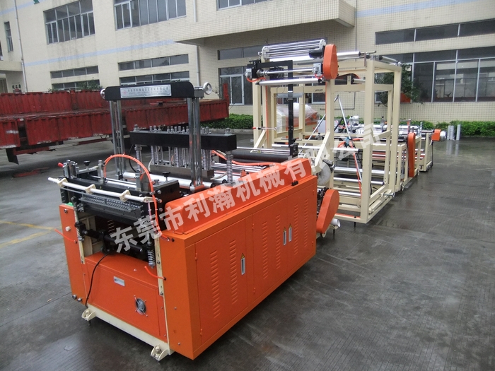 <a href='http://m.sdzhjy.cn/xingyezixun/11.html' target='1' style='font-size:14px; font-weight:bold; color:#ff0000;'>無紡布制袋機</a>