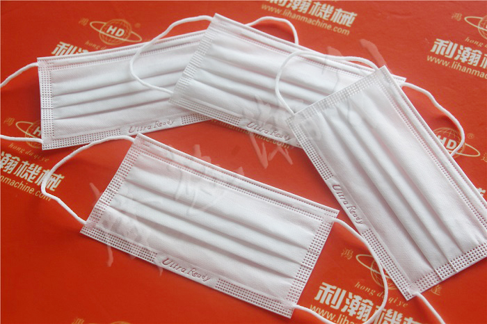 <a href='http://m.sdzhjy.cn/pingmiankouzhaoshebei/295.html' target='1' style='font-size:14px; font-weight:bold; color:#ff0000;'>平面口罩機</a>,平面口罩
